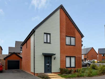 4 Bedroom Detached House For Sale In Whiteley, Hampshire