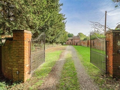 5 Bedroom Detached House For Sale In Lea Marston