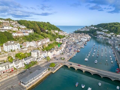 1 Bedroom Apartment For Sale In Fore Street, East Looe
