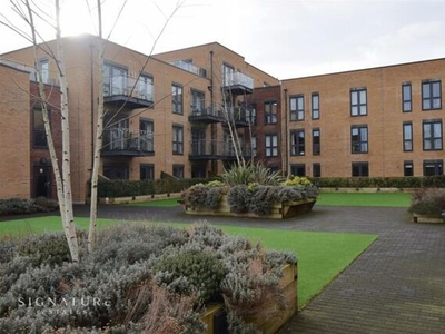 1 Bedroom Apartment For Sale In Frogmore Road