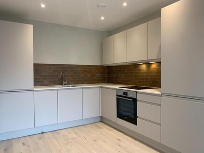 1 Bedroom Flat For Rent In Maybush, Southampton