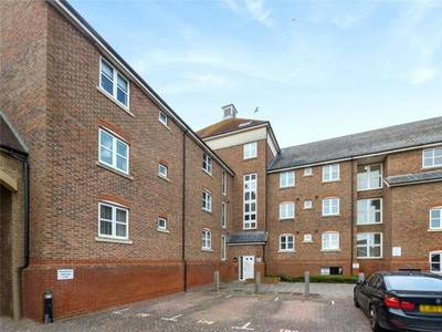 1 Bedroom Flat For Sale In Shoreham-by-sea, West Sussex