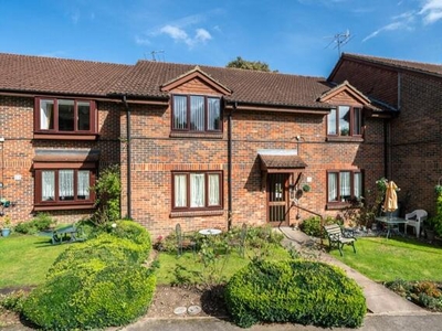 1 Bedroom Retirement Property For Sale In Abbots Langley, Hertfordshire