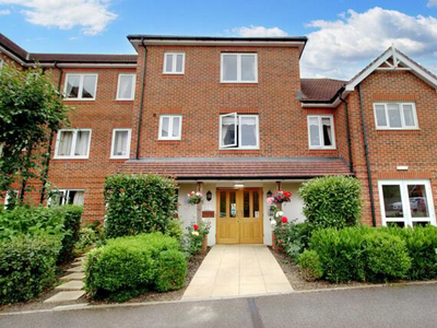 1 Bedroom Retirement Property For Sale In Waltham Abbey