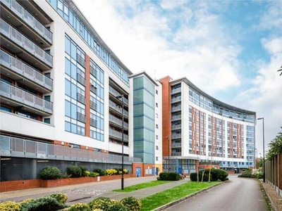 2 Bedroom Apartment For Sale In 1 Meath Crescent, London