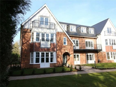 2 Bedroom Apartment For Sale In Walkford, Dorset
