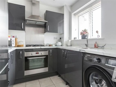 2 Bedroom Detached House For Sale In Basildon, Essex