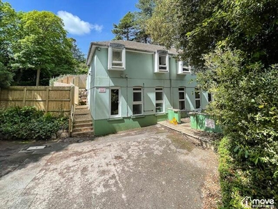 2 Bedroom End Of Terrace House For Sale In Avenue Road, Torquay