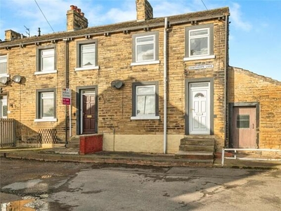 2 Bedroom End Of Terrace House For Sale In Huddersfield