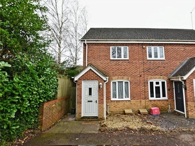 2 Bedroom End Of Terrace House For Sale In Kingsthorpe, Northampton