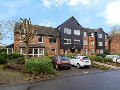 2 Bedroom Flat For Sale In Abingdon, Oxfordshire