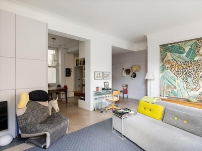 2 Bedroom Flat For Sale In Marloes Road, London