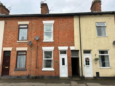 2 bedroom terraced house for rent in West Street, Syston, LE7