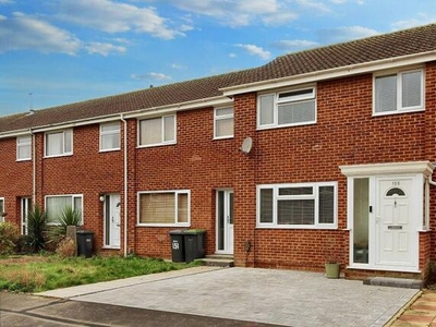 2 Bedroom Terraced House For Sale In Havant, Hampshire