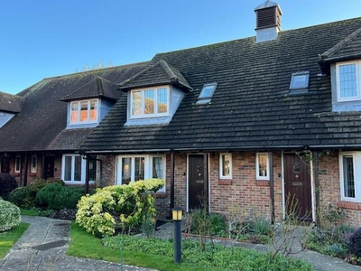 2 Bedroom Terraced House For Sale In Steyning, West Sussex