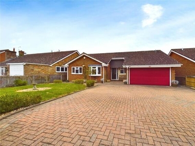 3 Bedroom Bungalow For Rent In Tadley, Hampshire