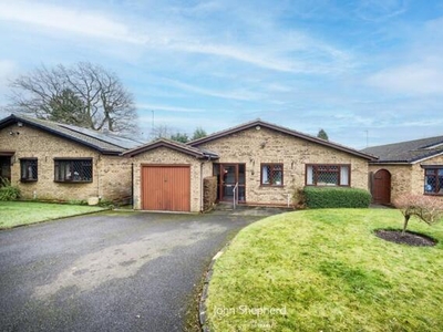 3 Bedroom Bungalow For Sale In Solihull, West Midlands