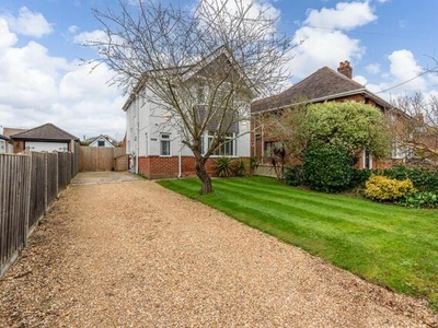 3 Bedroom Detached House For Sale In Hamble