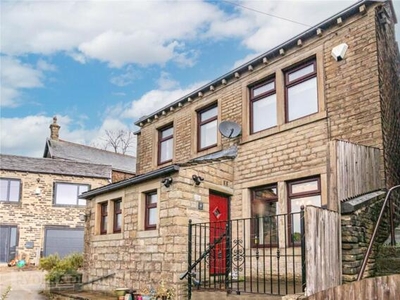 3 Bedroom Detached House For Sale In Huddersfield, West Yorkshire