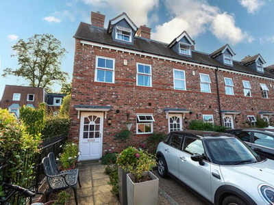 3 Bedroom End Of Terrace House For Sale In Hartley Wintney, Hook