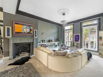 3 Bedroom Flat For Sale In West Chelsea