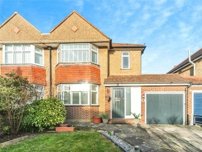 3 Bedroom House For Sale In Chessington