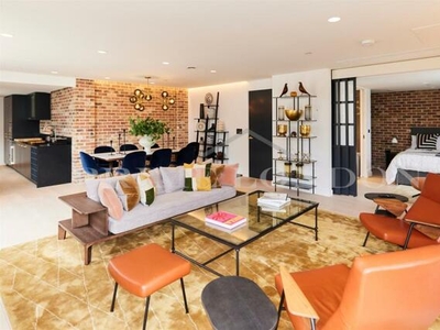 3 Bedroom Penthouse For Sale In Soho