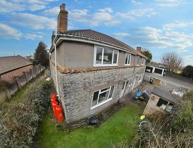 3 Bedroom Semi-detached House For Sale In Axbridge