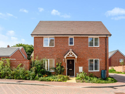 3 Bedroom Semi-detached House For Sale In Liphook