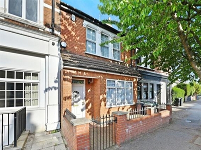 3 Bedroom Terraced House For Sale In Crouch End