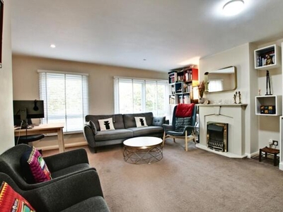 3 Bedroom Town House For Rent In Bromley