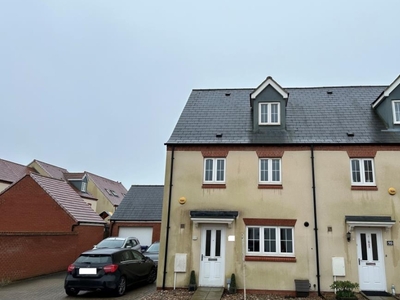 4 Bed House To Rent in Fontwell Road, Bicester, OX26 - 509