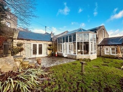 4 Bedroom Coach House For Sale In Golcar