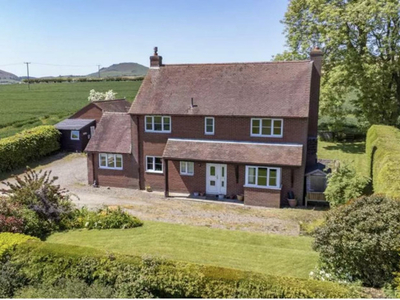 4 Bedroom Country House For Rent In Cardington