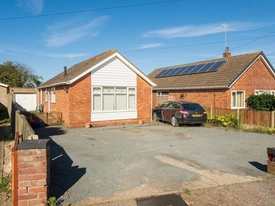 4 Bedroom Detached Bungalow For Sale In Caister-on-sea