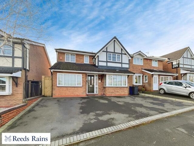 4 Bedroom Detached House For Rent In Newcastle, Staffordshire