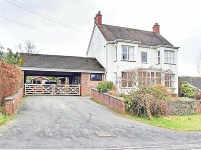 4 Bedroom Detached House For Sale In Llandrindod Wells, Powys