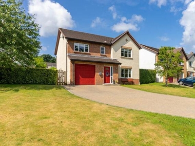 4 Bedroom Detached House For Sale In Manor Woods