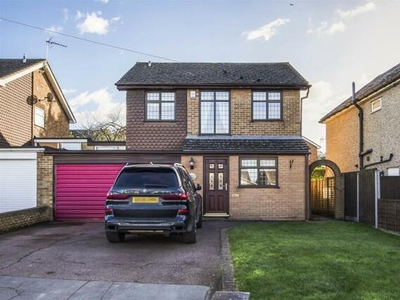 4 Bedroom Detached House For Sale In Nazeing, Essex