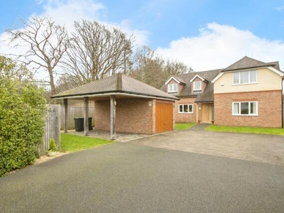 4 Bedroom Detached House For Sale In Old Barn Road, Christchurch