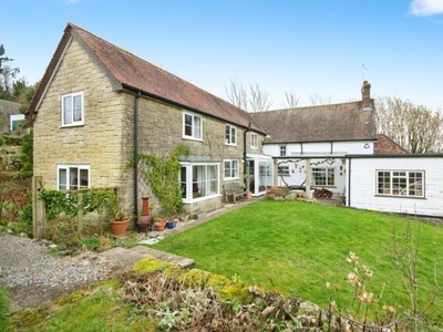4 Bedroom Detached House For Sale In Shaftesbury