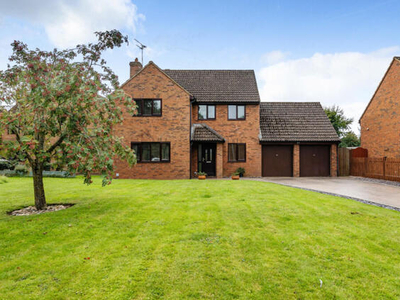 4 Bedroom Detached House For Sale In South Marston