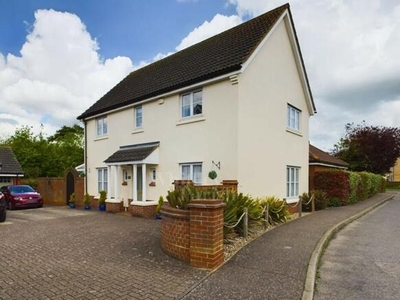 4 Bedroom Detached House For Sale In Tharston, Norwich