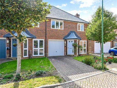 4 Bedroom End Of Terrace House For Sale In Chichester, West Sussex