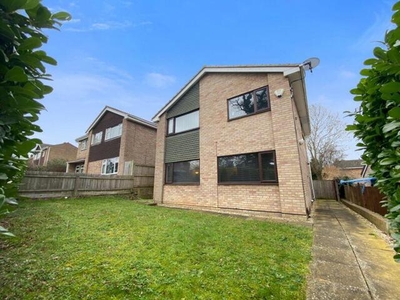 4 Bedroom House For Sale In Abbeydale, Gloucester