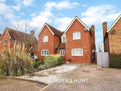 4 Bedroom Semi-detached House For Sale In Fyfield, Ongar
