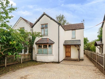 4 Bedroom Semi-detached House For Sale In Monmouth, Monmouthshire