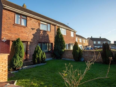 4 Bedroom Terraced House For Sale In Thatcham
