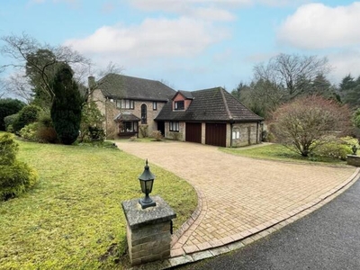 5 Bedroom Detached House For Sale In Bordon, Hampshire