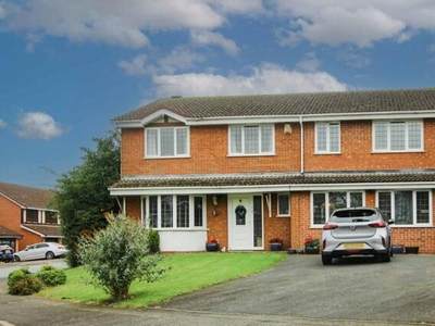5 Bedroom Detached House For Sale In Hockley, Tamworth